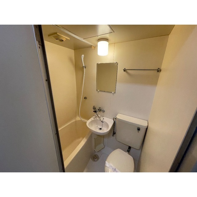 ホワイトバレー113号室 お風呂