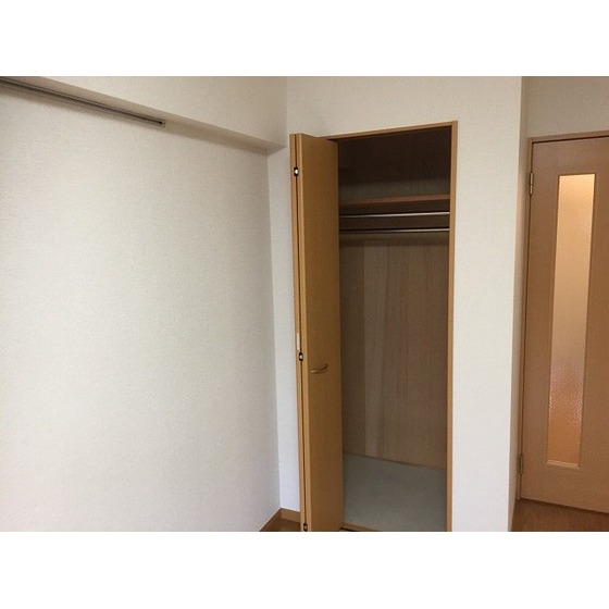 スパシエ フィールド 川口 クローゼット