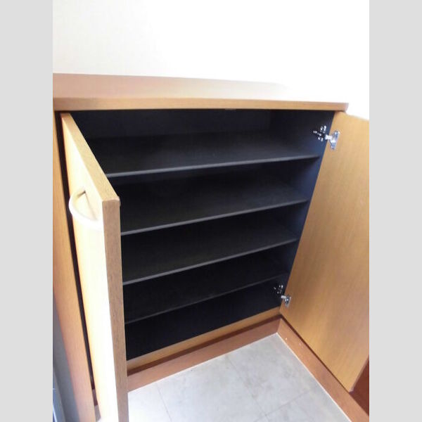 ジュネス105号室 玄関