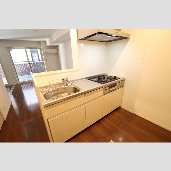 Breeze谷塚 システムキッチン