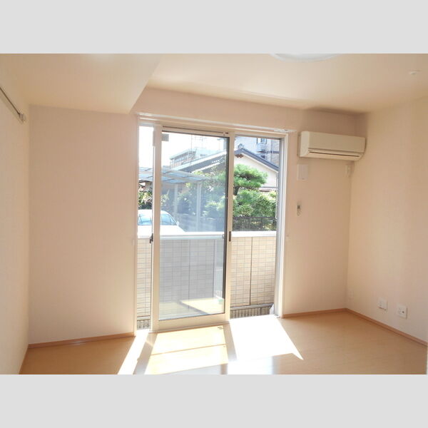 セータ サクラーレ 洋室