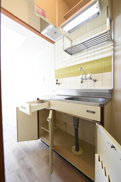 メゾン・ド・エコルス3階 キッチン