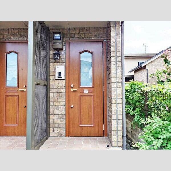 サンモールエイト 玄関表