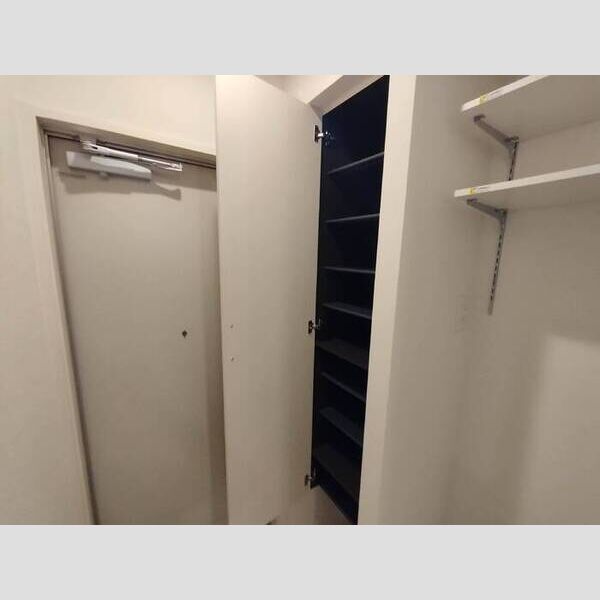 セレスティア北烏山106号室 シューズボックス