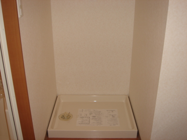 ＴＩＡＲＡ（ティアラ）201号室 洗濯機置場