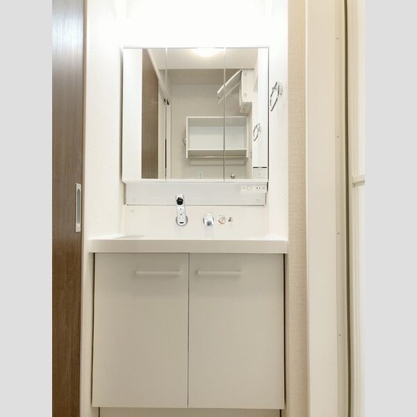 リーブル 洗髪洗面化粧台