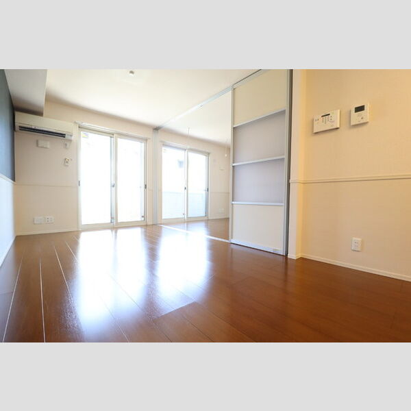 八千代の杜　ノースヒルL リビング