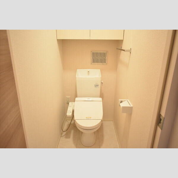 ルミナステラス201号室 温水洗浄暖房便座