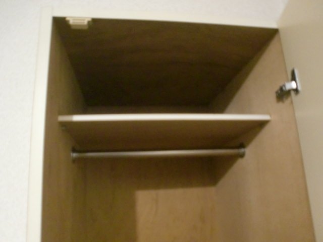 ウィンベルソロ赤羽第三4階 クローゼット