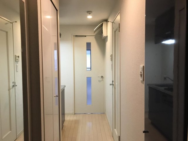 ガラ・シティ大崎2階 玄関