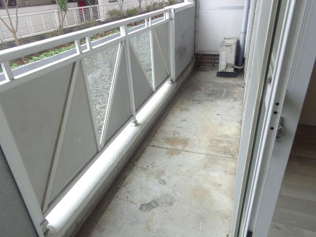 サンセヴィラージュ103号室 ベランダ