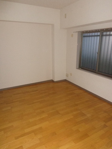 リバーサイド２ 洋室　※2015年11月撮影