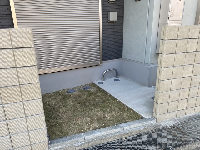 アミスタ湘南0103号室 庭