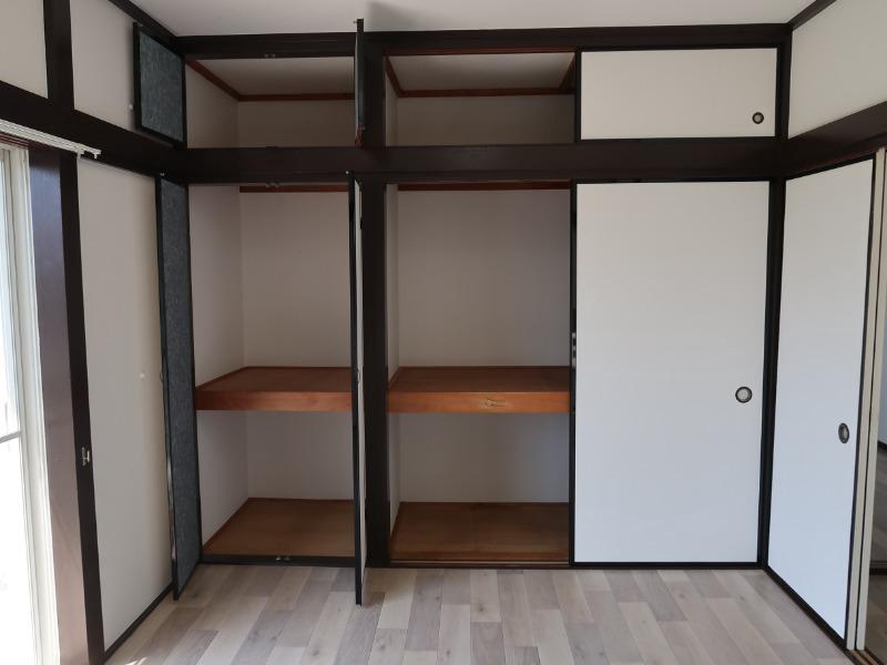 八千代市高津アパート 収納