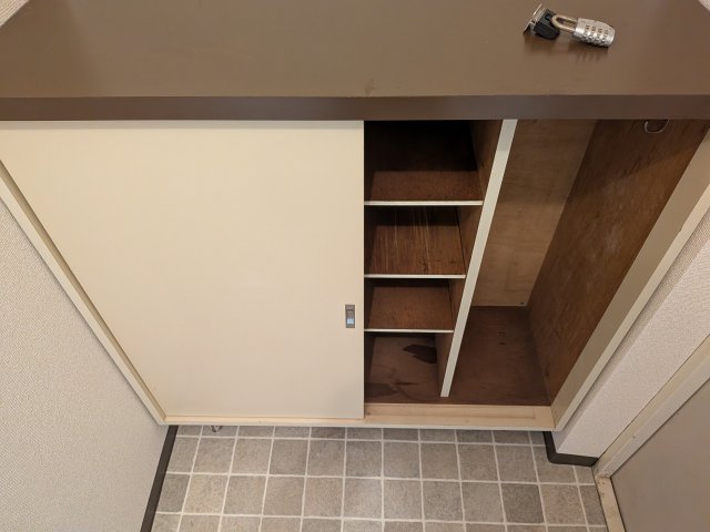 ビューハイツ 収納