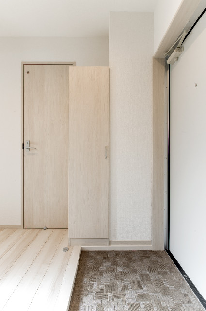 Lily東中山1階 ゆったりとした玄関