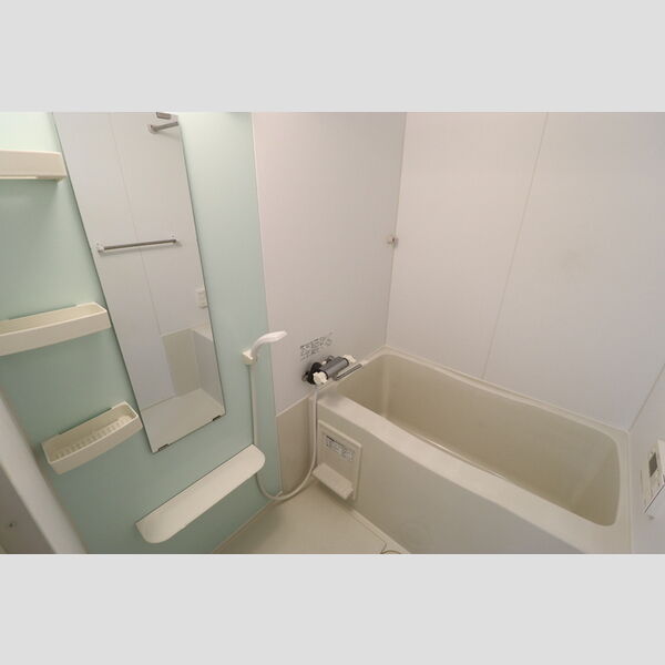 ヴェルデ神明町 浴室