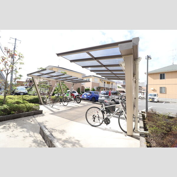 おおたかの森グラナリー 駐輪場