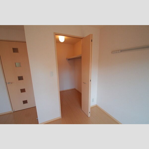 エスポワール西新井205号室 収納