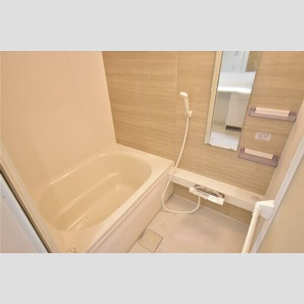 ルミエール本厚木 バス