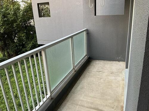 テレパレス船橋三咲Ａ棟 バルコニー　※2025年9月撮影