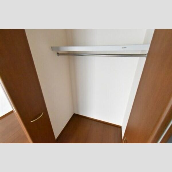 マ・メゾン ASUKA Ⅱ クローゼット