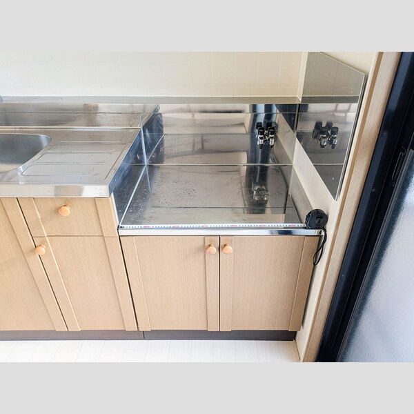 カロンアイリス201号室 ガスコンロ置き場