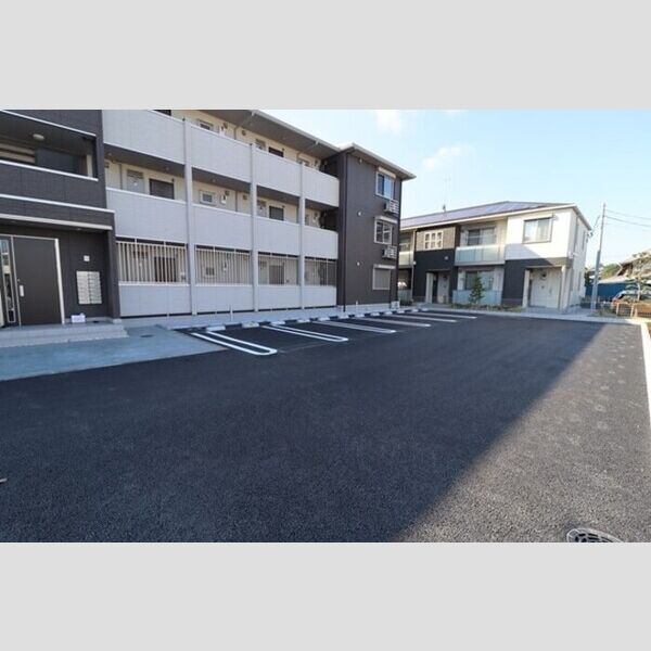 ボヌール305号室 駐車場