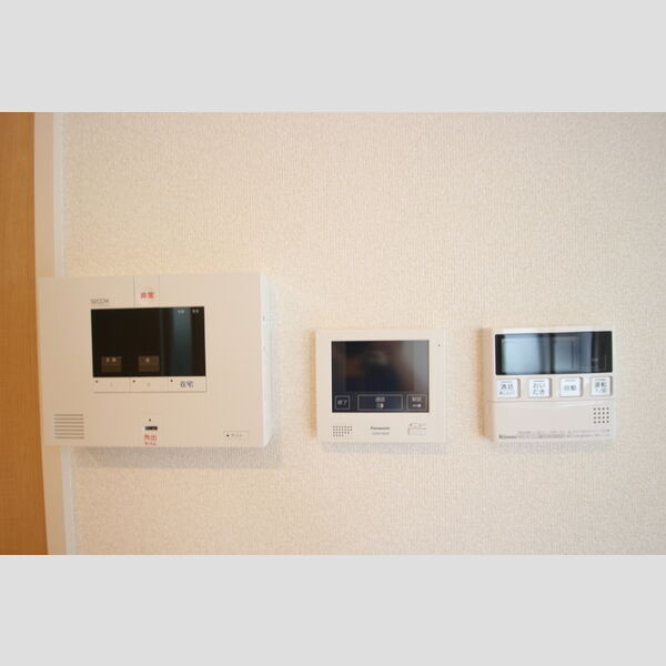 Villa Del Sol Ⅲ カラーTVモニターホン来客チェック!SECOMセキュリティが付いています!