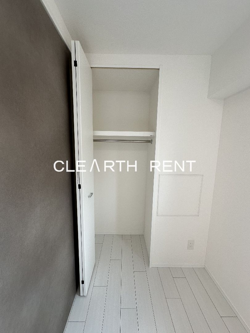 ＧＲＡＮ ＰＡＳＥＯ三宿地下1階 収納クローゼット