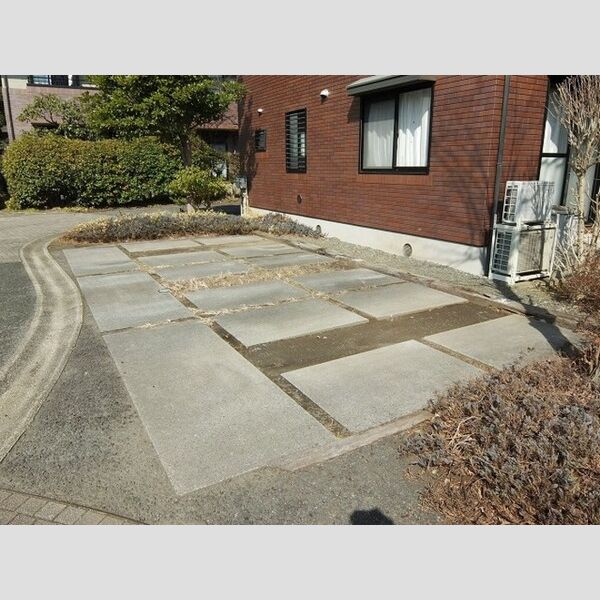 アルファタウン西田原　B102号室 駐車場