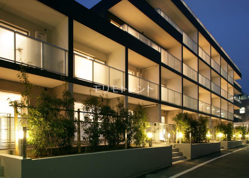 カスタリア初台Ⅱ5階 外観