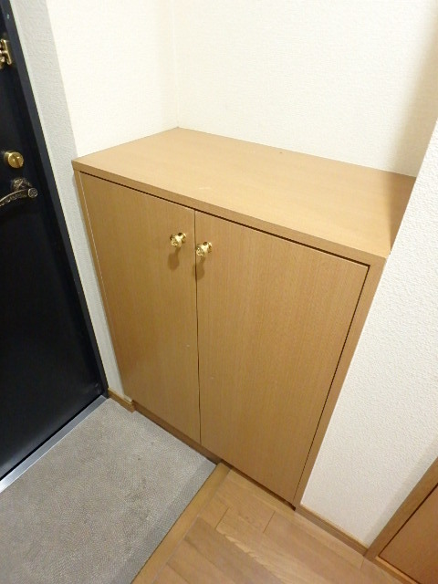 ガーラ笹塚駅前 シューズボックス