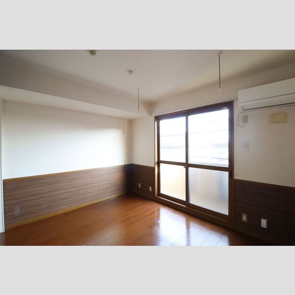 セジュール山の根205号室 DK