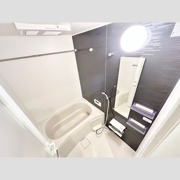 ロイジェント南池袋0702号室 バス