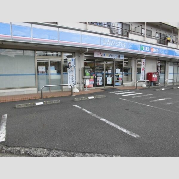 La.GALLERIA ローソン八王子松木店