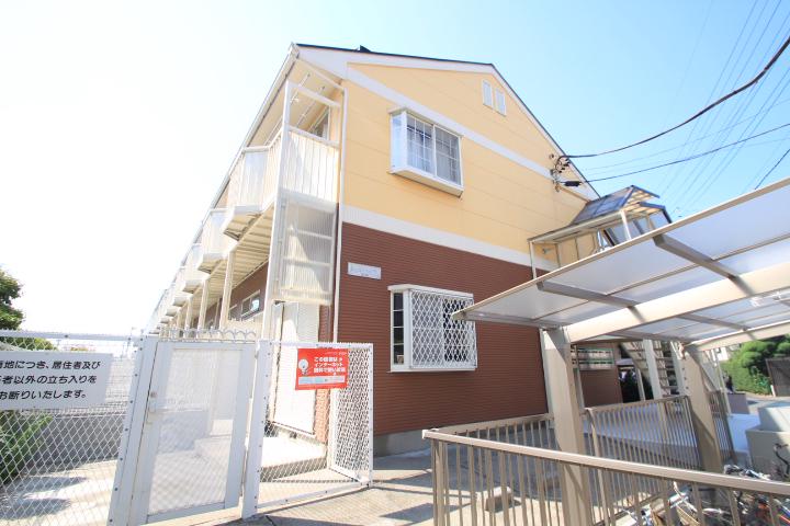 岡野ハイツ東棟の外観画像