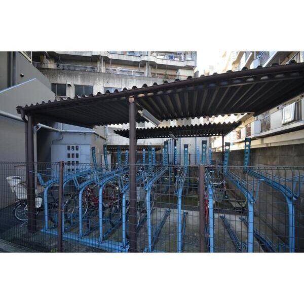 トキ壱番館 駐車場