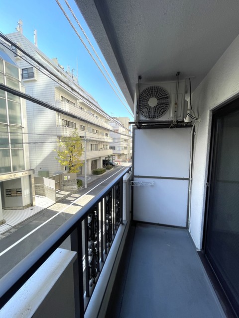 ライブリー渋谷桜丘 バルコニー