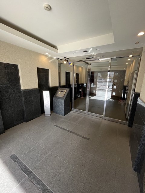 日神パレステージお花茶屋 エントランス