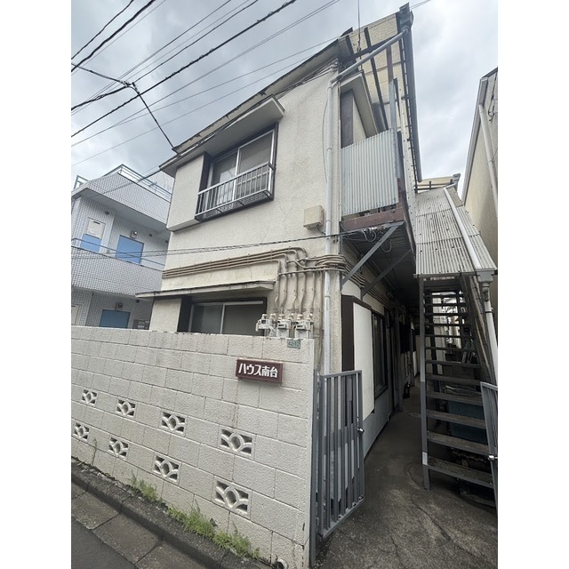 ハウス南台の外観画像