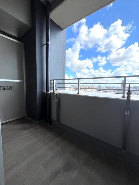 レジディアタワー上池袋（タワー棟）15階 バルコニー