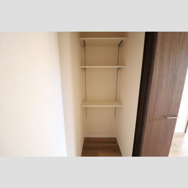 アネシス クローゼット