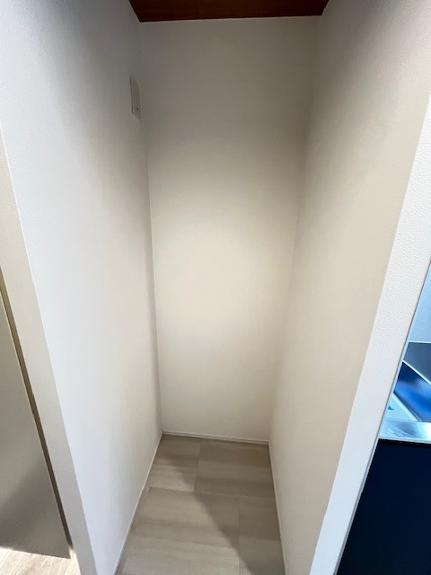 レジディア新宿イーストⅡ4階 冷蔵庫置き場