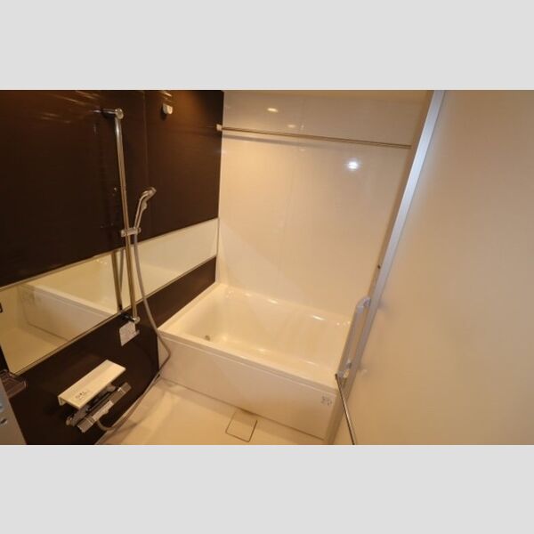 サンジョイアゼロ410号室 浴室