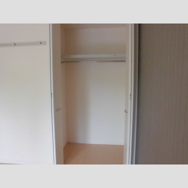 ピアニィ・レイディクス クローゼット