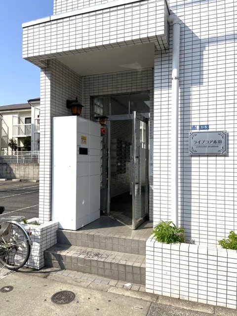 ライブコア赤羽3階 エントランス
