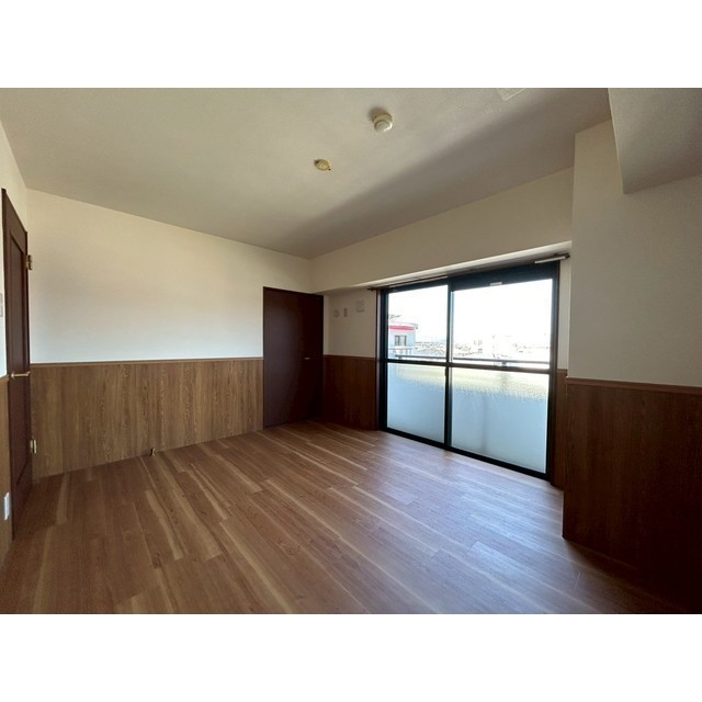 スクリップス 洋室１