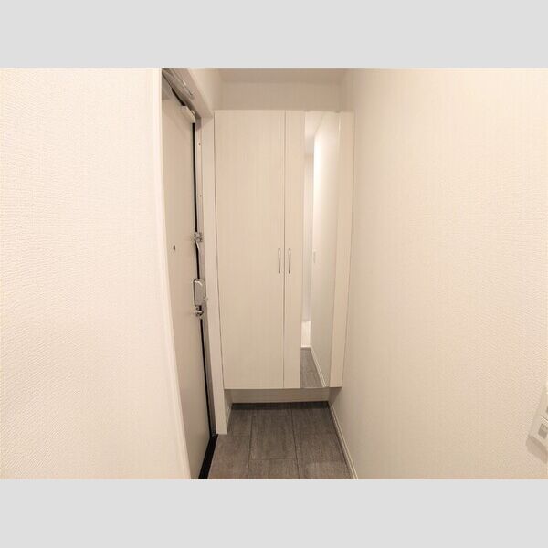 フェリーチェ302号室 玄関