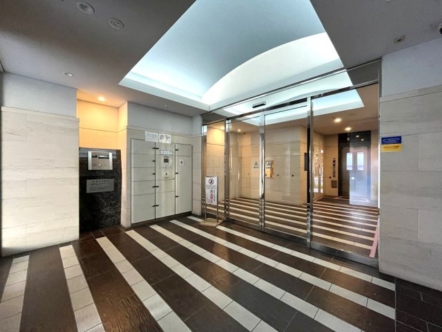 グローバン板橋 エントランス